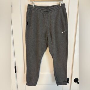 Nike Club Fleece Joggers Dark Grey Blue Tag